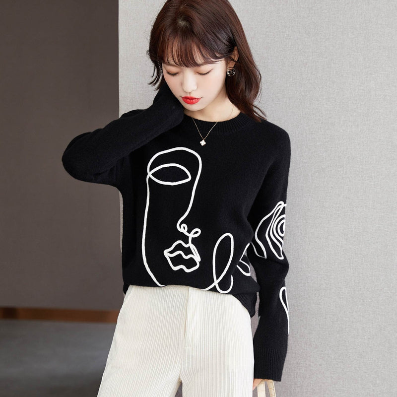 Chic Abstract Pattern Women's Sweater - Cozy Knit Round Neck Pullover for Casual Wear and Work Outfits - Best Gifter Ever: Everyday Items and Unique Gifts for Ski, Snowboard, Travel, and More