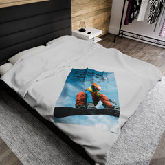 Inspirational Snowboarder Blanket, Warm and Soft, Cozy Winter Gift, Snowboarding Gear, Be Yourself, Snowboarding Inspiration, Great Gift - Best Gifter Ever: Unwrap Your Passion: Ski. Snowboard. Travel. Love. Play. Shop.