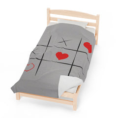 XOXO Game Velveteen Plush Blanket - Add a Touch of Coziness to Your Home. Celebrate Love and Romance. - Best Gifter Ever: Unwrap Your Passion: Ski. Snowboard. Travel. Love. Play. Shop.