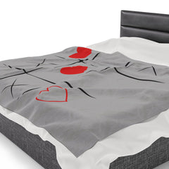 XOXO Game Velveteen Plush Blanket - Add a Touch of Coziness to Your Home. Celebrate Love and Romance. - Best Gifter Ever: Unwrap Your Passion: Ski. Snowboard. Travel. Love. Play. Shop.